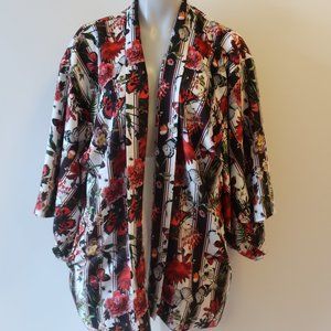 BLACK CORAL WHT/MULTI FLORAL OPEN TOP W/WIDE SLEEVES ONE SIZE*